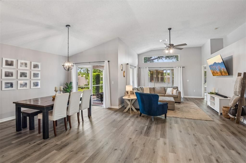 For Sale: $385,000 (3 beds, 2 baths, 1822 Square Feet)