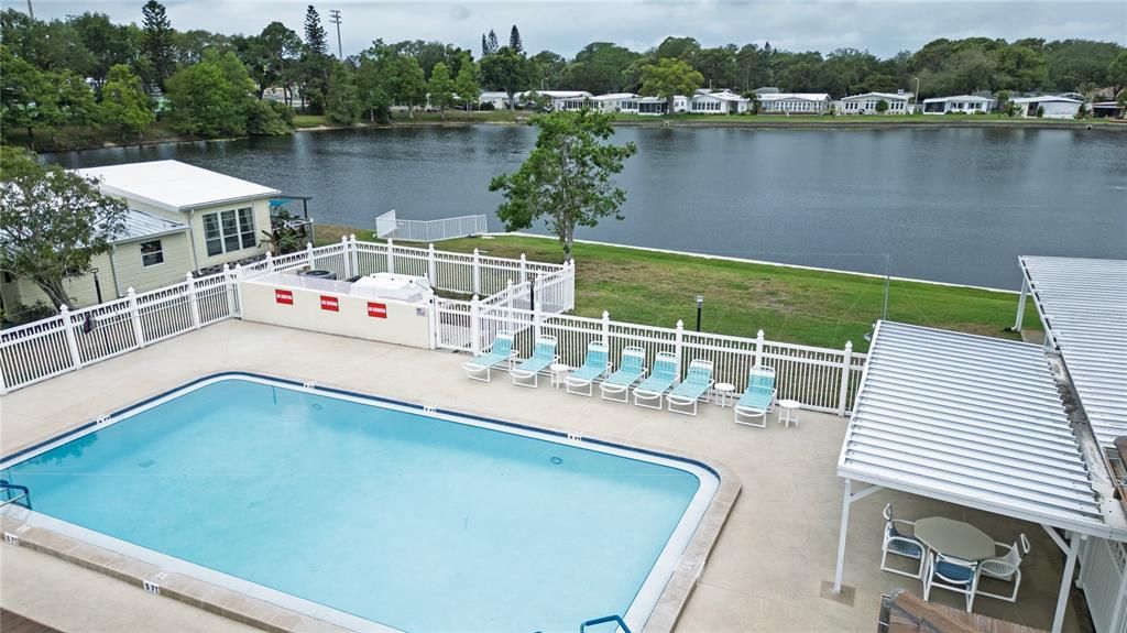 Active With Contract: $128,500 (2 beds, 2 baths, 1035 Square Feet)