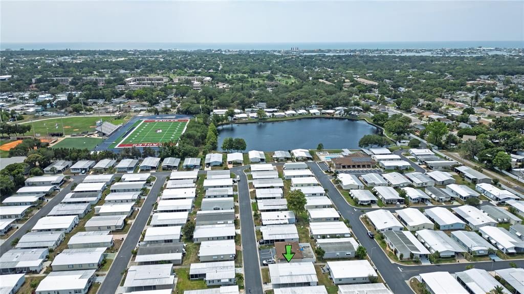 Active With Contract: $128,500 (2 beds, 2 baths, 1035 Square Feet)