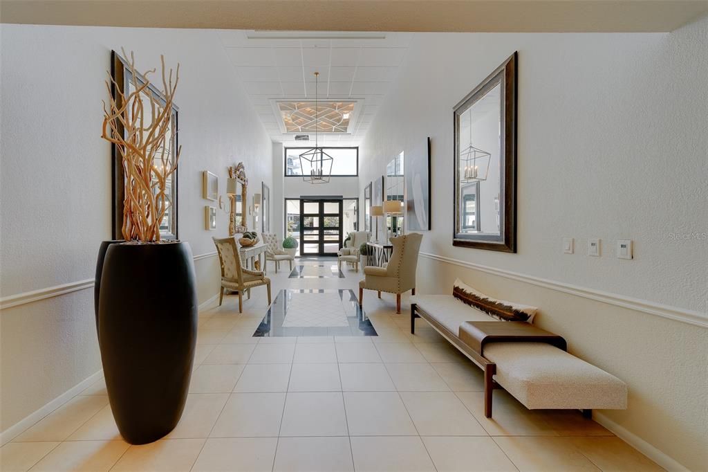 For Sale: $1,399,900 (2 beds, 2 baths, 1844 Square Feet)