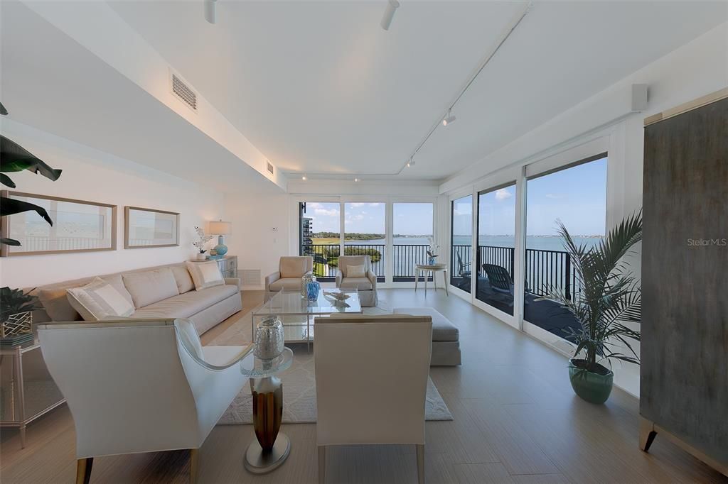 For Sale: $1,399,900 (2 beds, 2 baths, 1844 Square Feet)