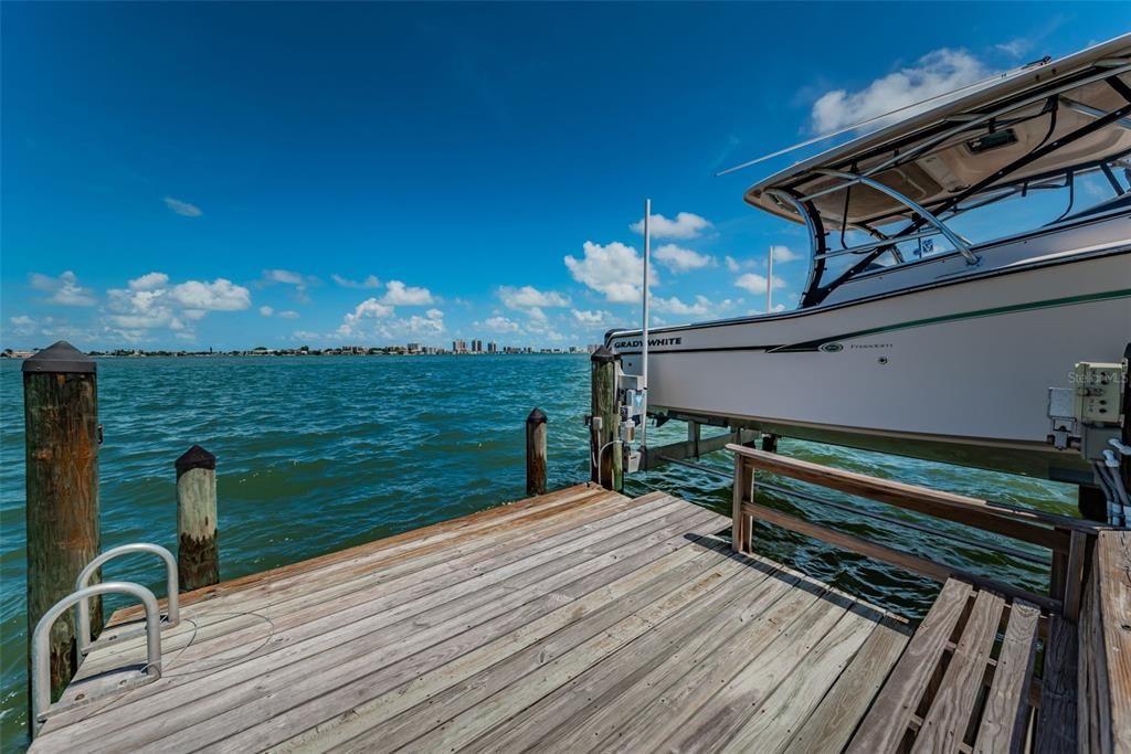 For Rent: $6,200 (2 beds, 2 baths, 1293 Square Feet)