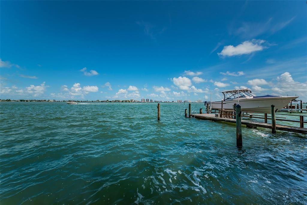 For Rent: $6,200 (2 beds, 2 baths, 1293 Square Feet)