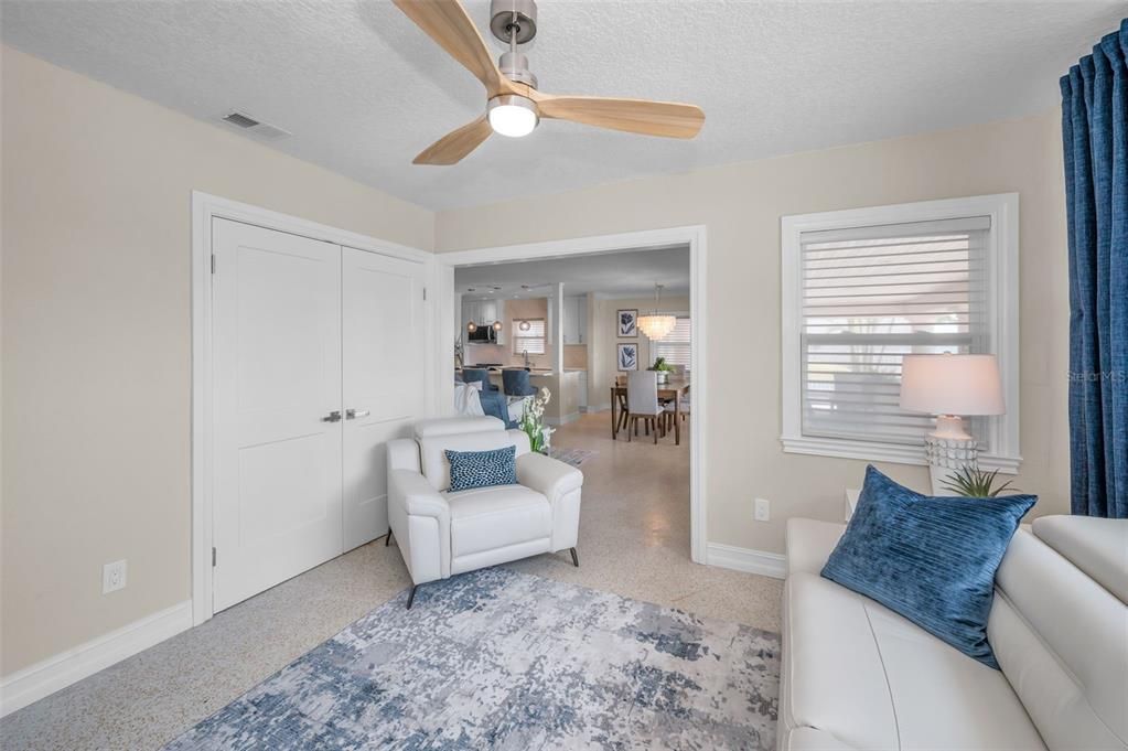 For Rent: $6,200 (2 beds, 2 baths, 1293 Square Feet)
