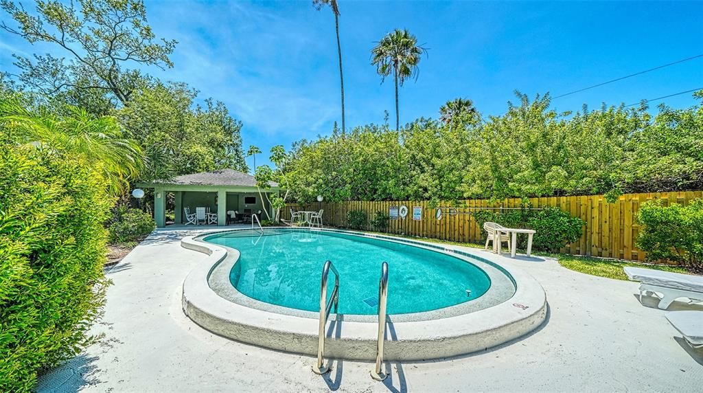 For Rent: $2,170 (3 beds, 2 baths, 1420 Square Feet)