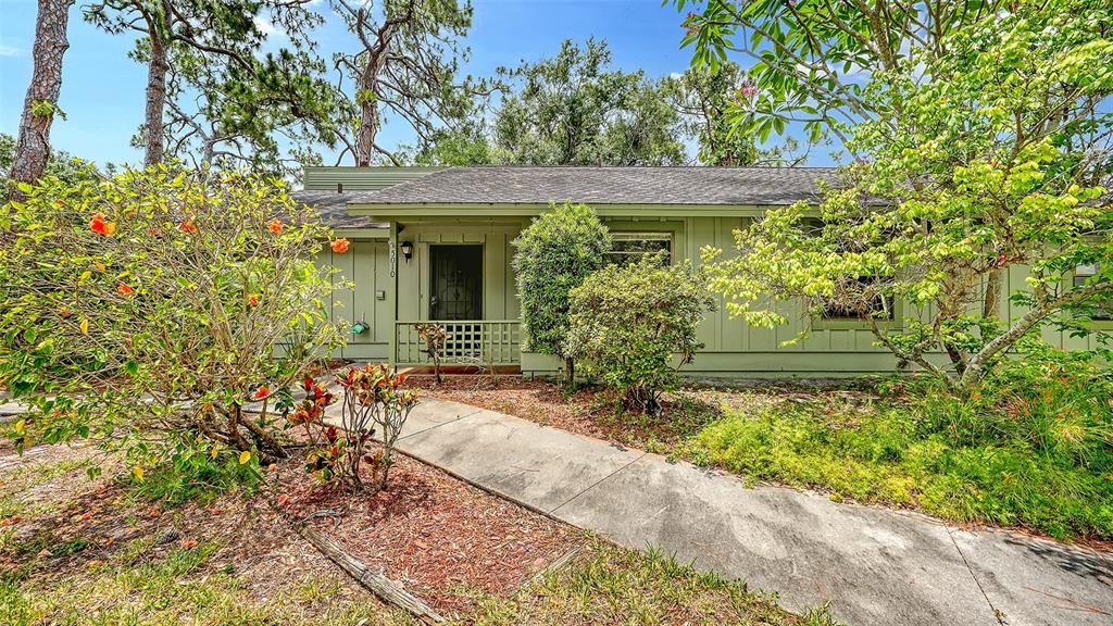 For Rent: $2,170 (3 beds, 2 baths, 1420 Square Feet)