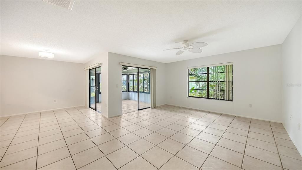 For Rent: $2,170 (3 beds, 2 baths, 1420 Square Feet)