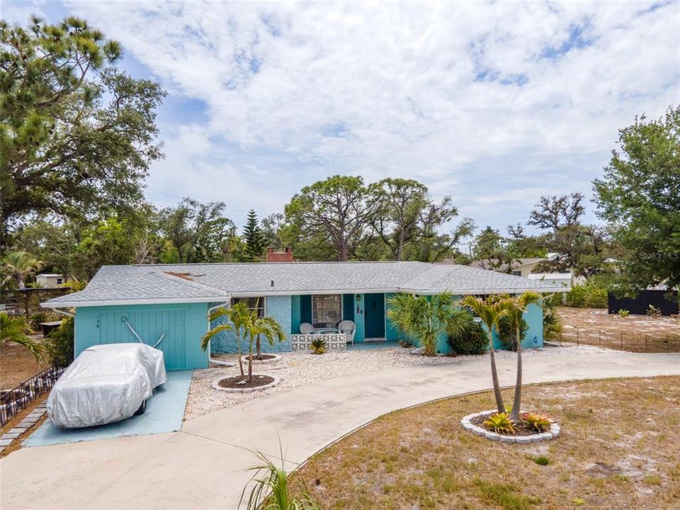 Activo con contrato: $269,000 (3 camas, 2 baños, 1412 Pies cuadrados)