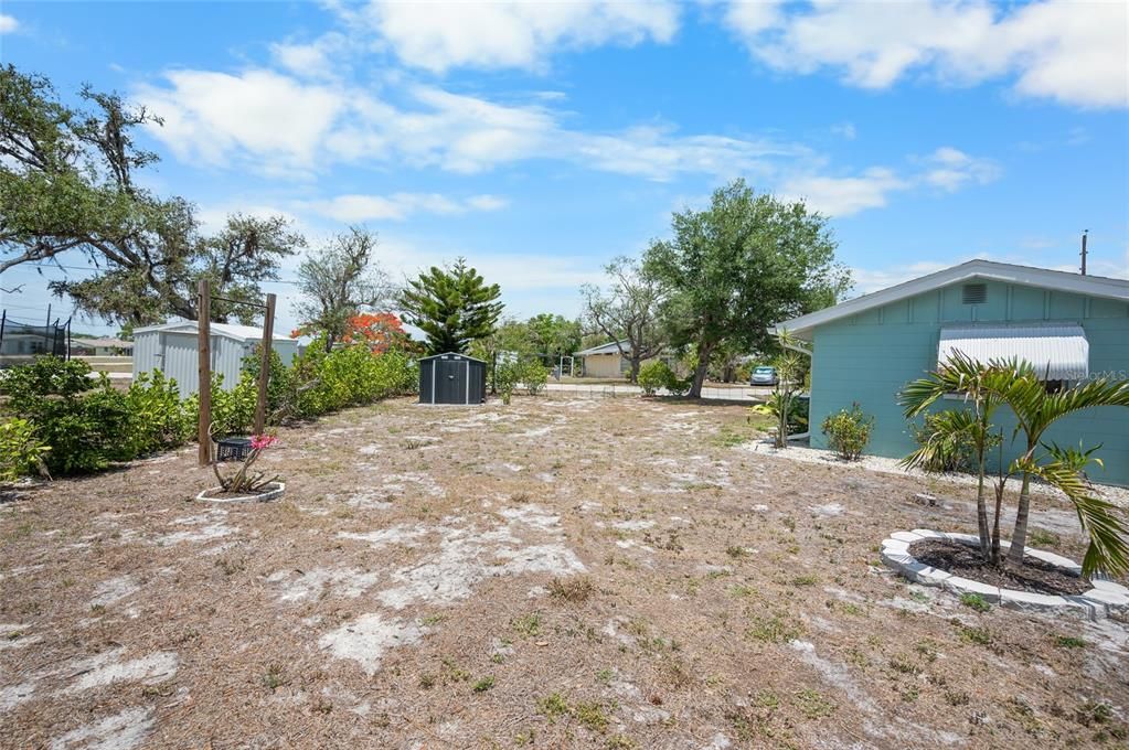 Activo con contrato: $269,000 (3 camas, 2 baños, 1412 Pies cuadrados)