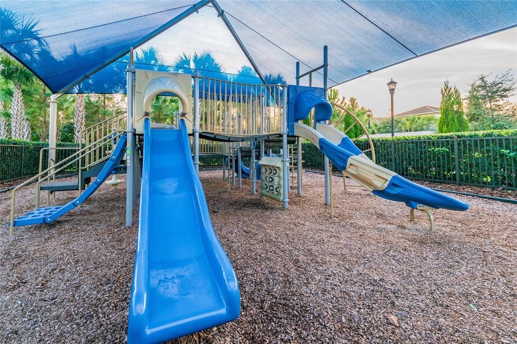 For Sale: $939,900 (6 beds, 5 baths, 4094 Square Feet)
