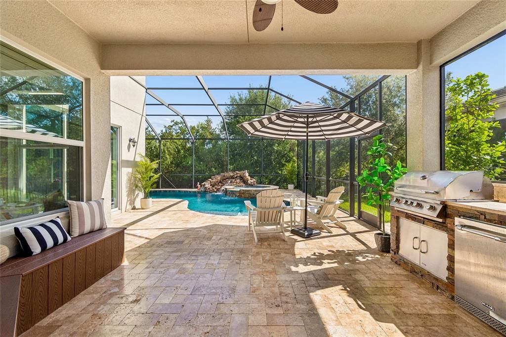 For Sale: $939,900 (6 beds, 5 baths, 4094 Square Feet)