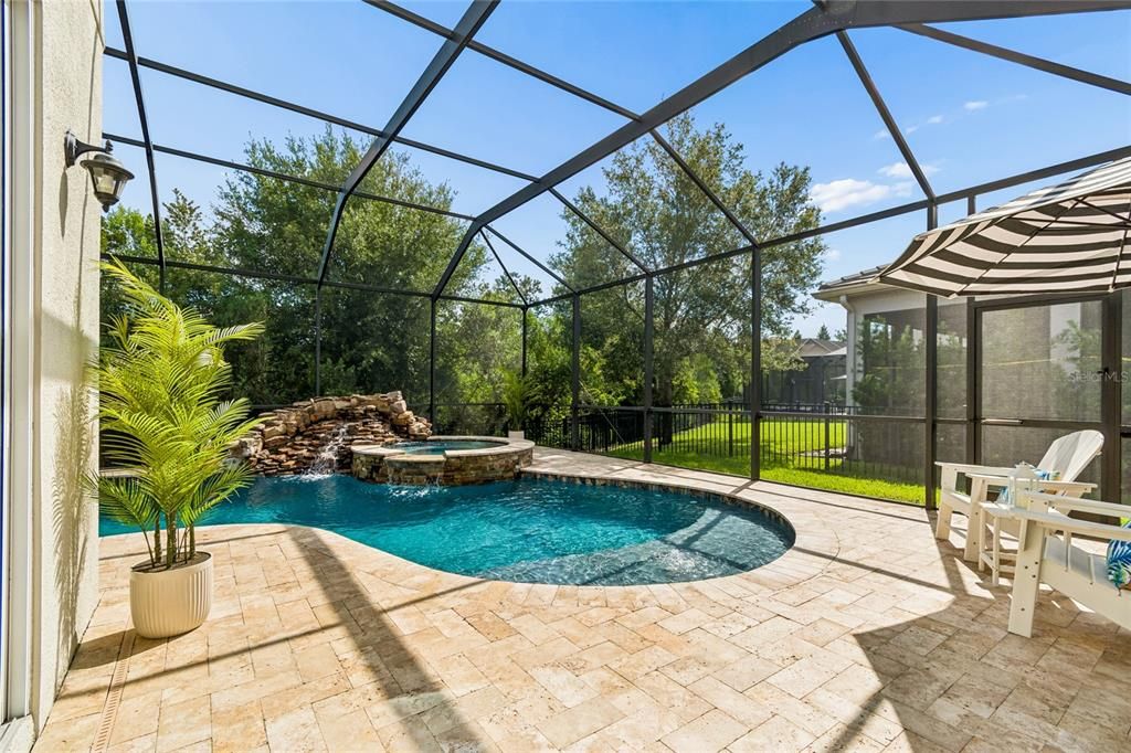 For Sale: $939,900 (6 beds, 5 baths, 4094 Square Feet)