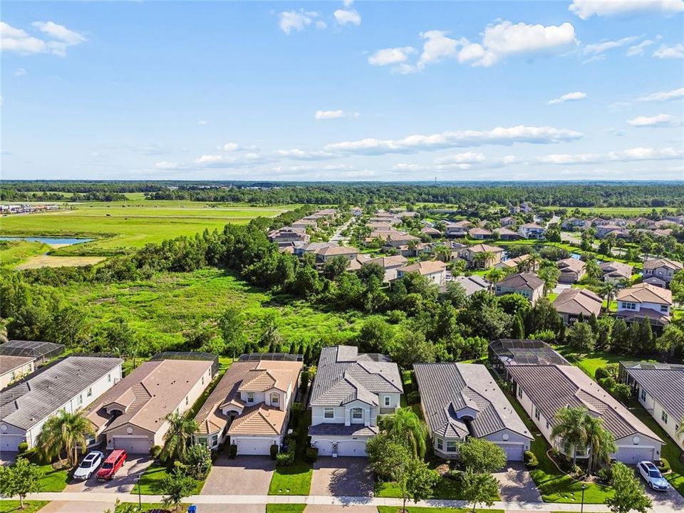 For Sale: $939,900 (6 beds, 5 baths, 4094 Square Feet)