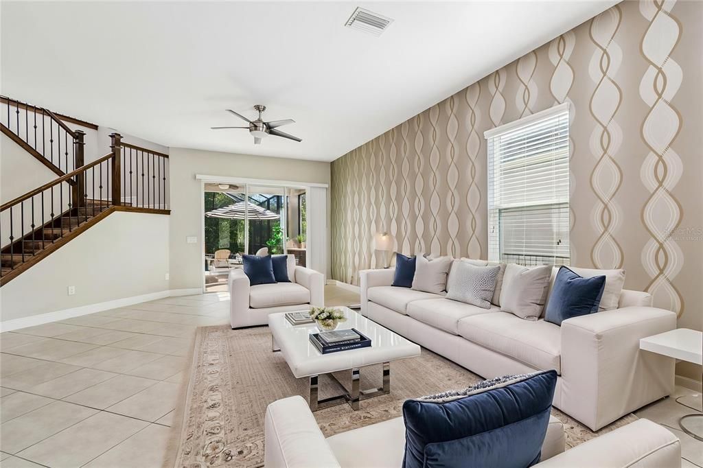 For Sale: $939,900 (6 beds, 5 baths, 4094 Square Feet)