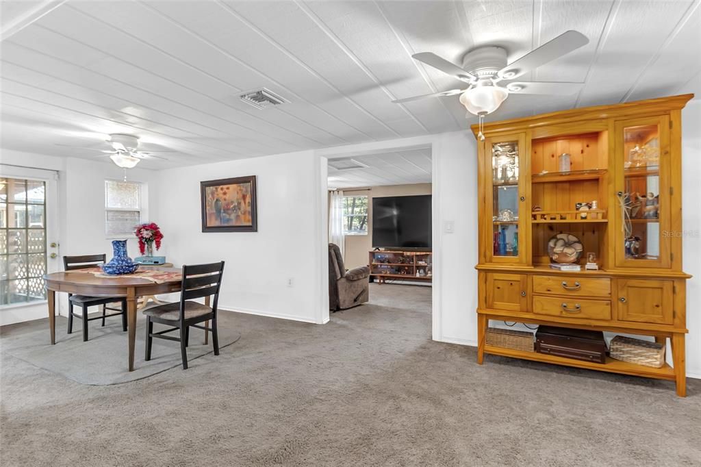 For Sale: $480,000 (3 beds, 2 baths, 1776 Square Feet)