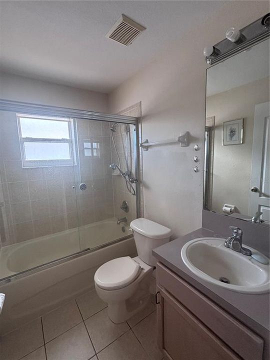 В аренду: $1,995 (4 спален, 2 ванн, 1420 Квадратных фут)