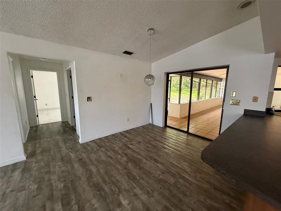 For Sale: $299,900 (3 beds, 2 baths, 2231 Square Feet)