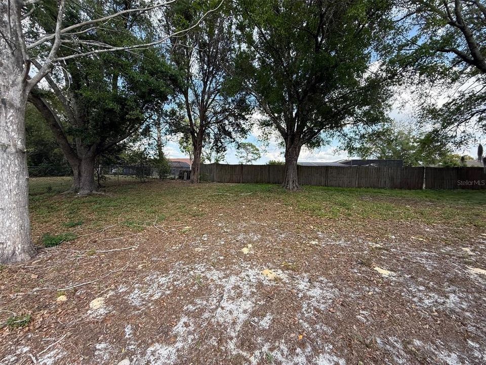 For Sale: $299,900 (3 beds, 2 baths, 2231 Square Feet)