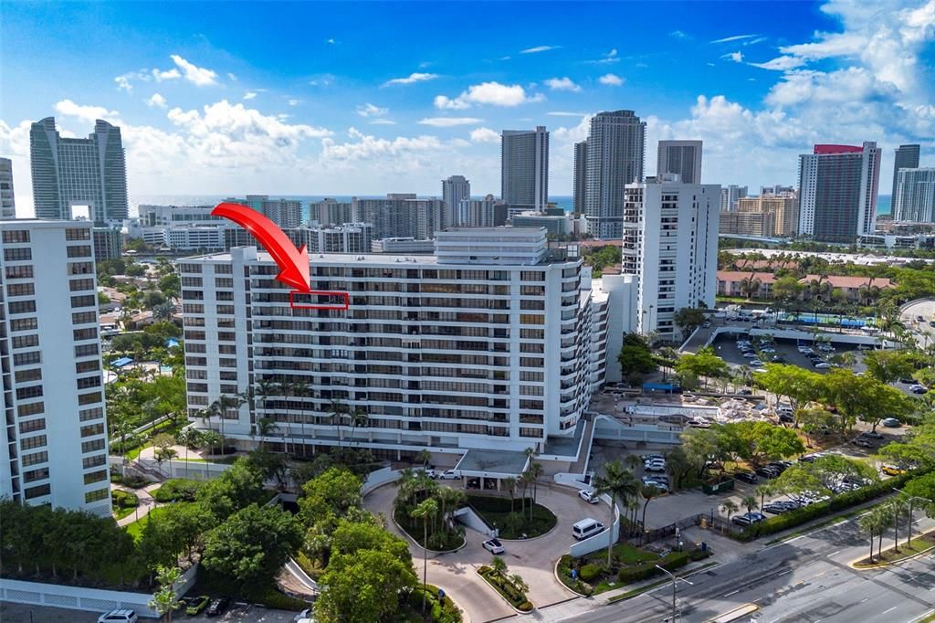 For Sale: $330,000 (2 beds, 2 baths, 1400 Square Feet)