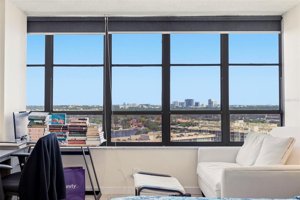 For Sale: $330,000 (2 beds, 2 baths, 1400 Square Feet)