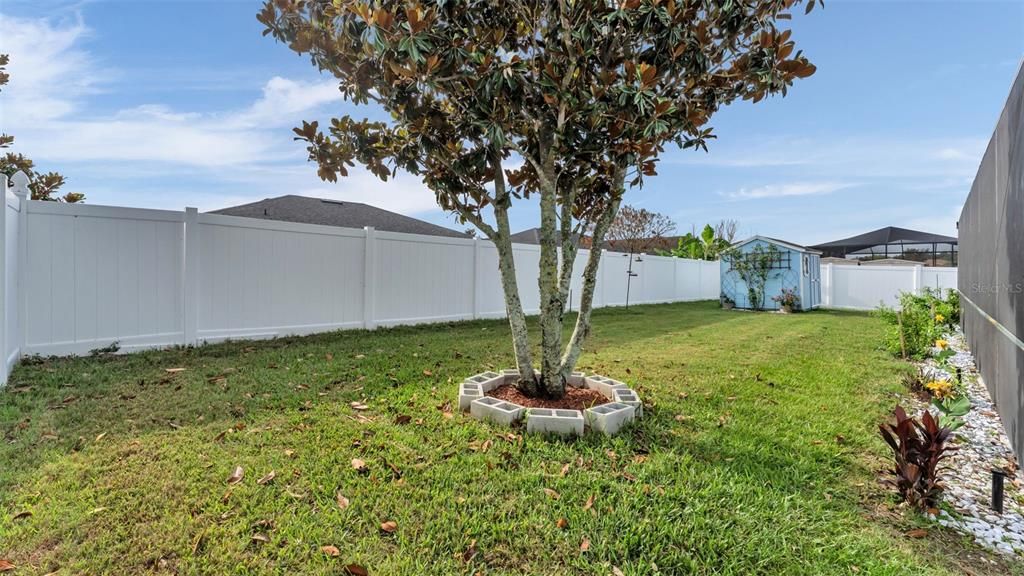 Active With Contract: $375,000 (3 beds, 2 baths, 1527 Square Feet)