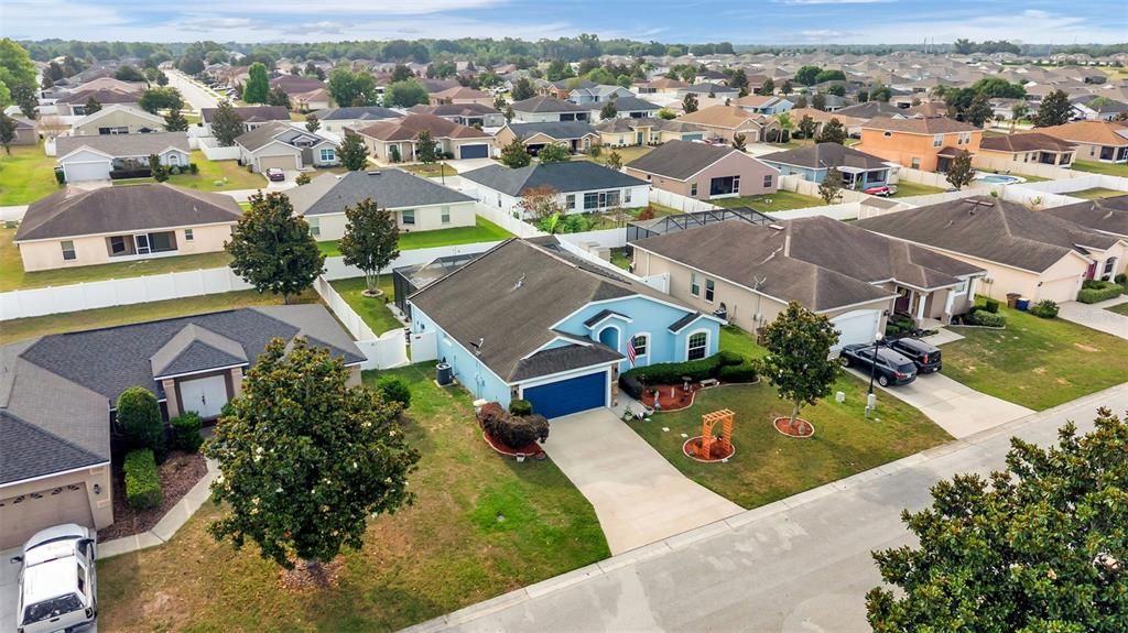 Active With Contract: $375,000 (3 beds, 2 baths, 1527 Square Feet)