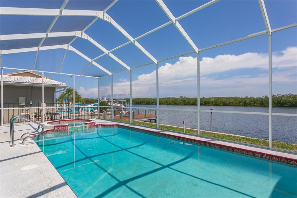 En Venta: $1,175,000 (4 camas, 3 baños, 2326 Pies cuadrados)