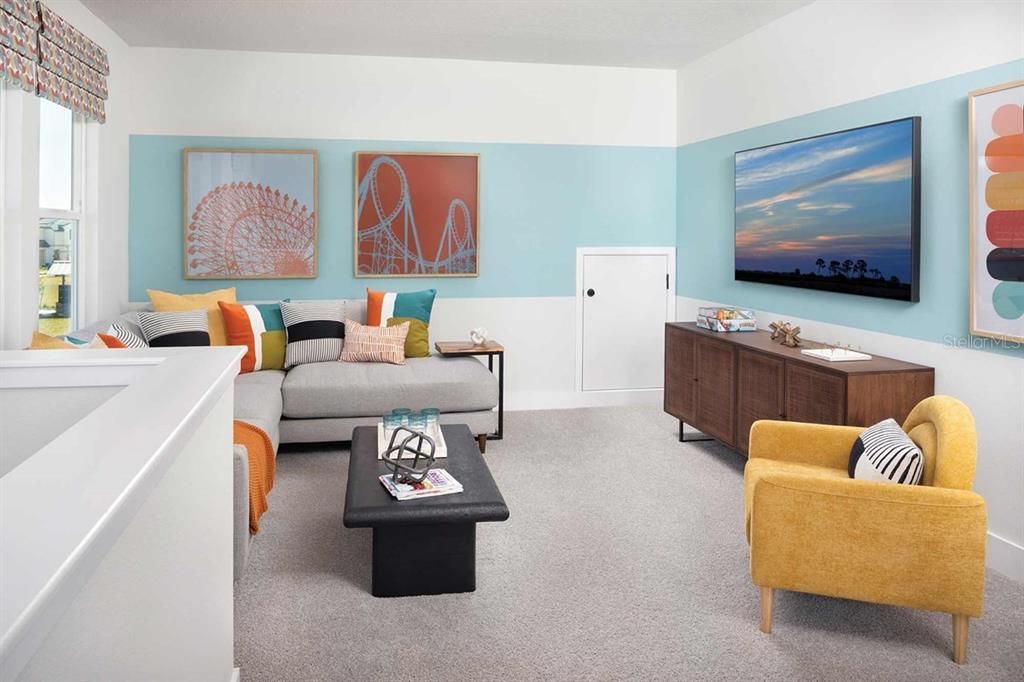 Active With Contract: $554,990 (3 beds, 2 baths, 2481 Square Feet)