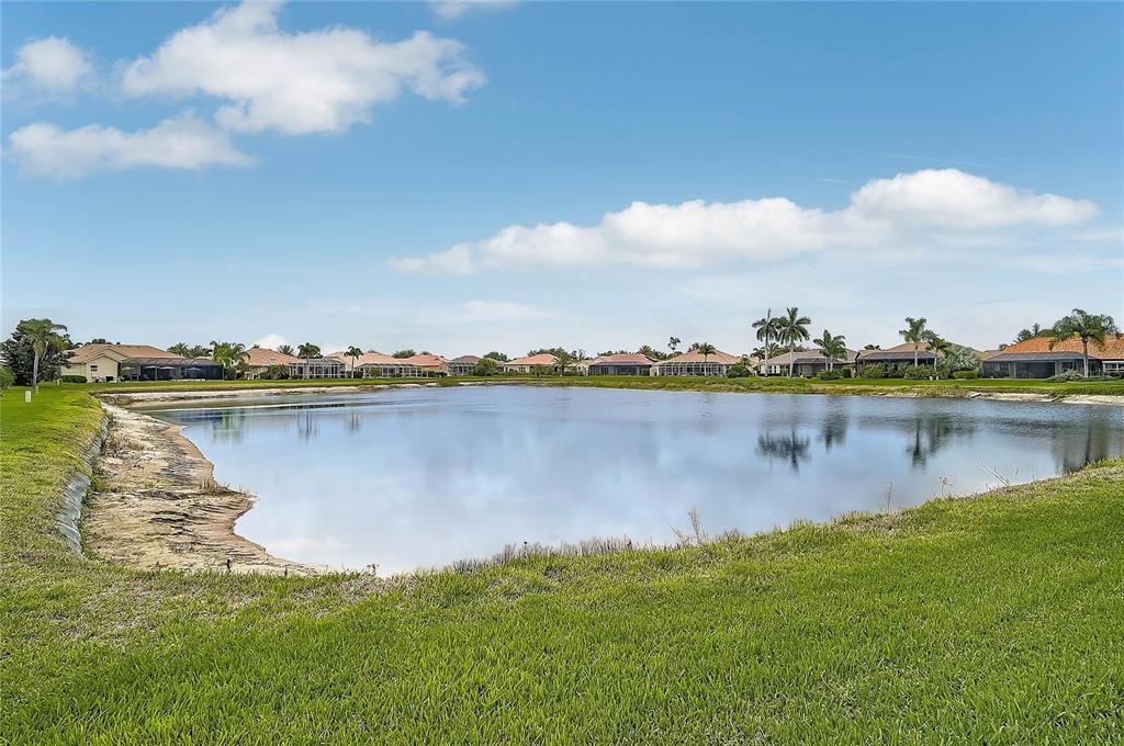 Activo con contrato: $609,000 (3 camas, 2 baños, 2522 Pies cuadrados)