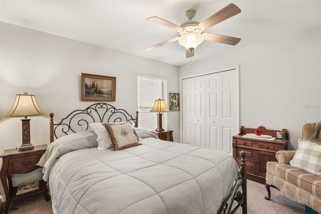 For Sale: $300,000 (3 beds, 2 baths, 1442 Square Feet)