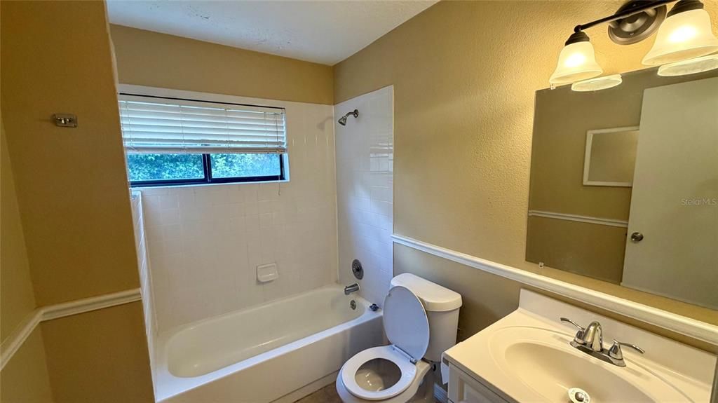 В аренду: $2,395 (3 спален, 2 ванн, 1835 Квадратных фут)