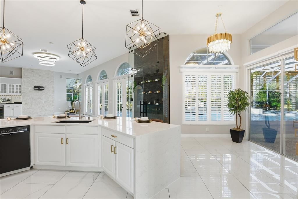 For Sale: $1,650,000 (6 beds, 3 baths, 5782 Square Feet)