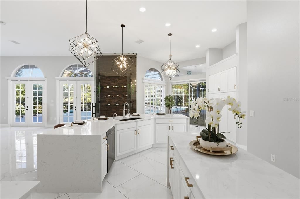 For Sale: $1,650,000 (6 beds, 3 baths, 5782 Square Feet)