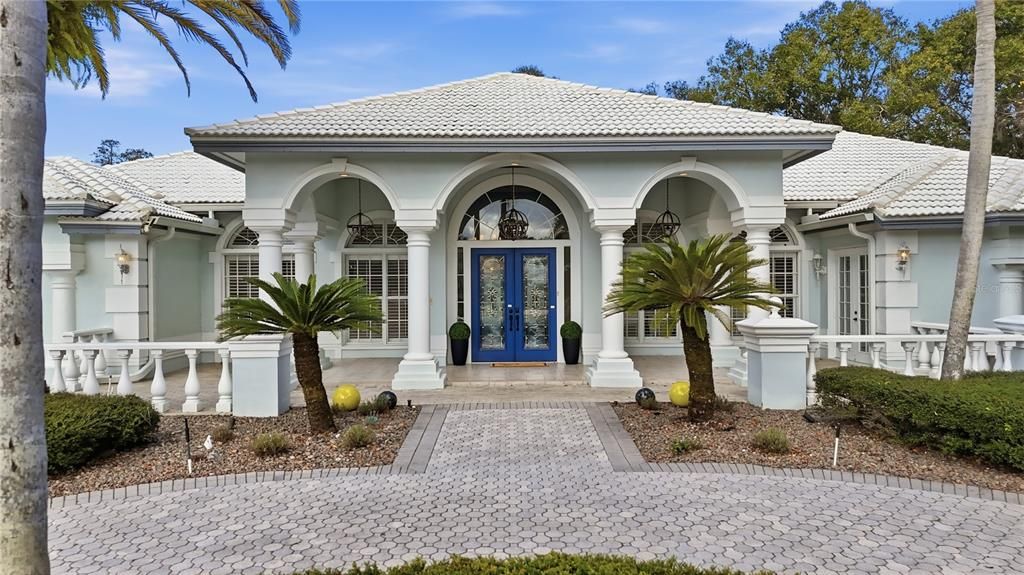For Sale: $1,650,000 (6 beds, 3 baths, 5782 Square Feet)