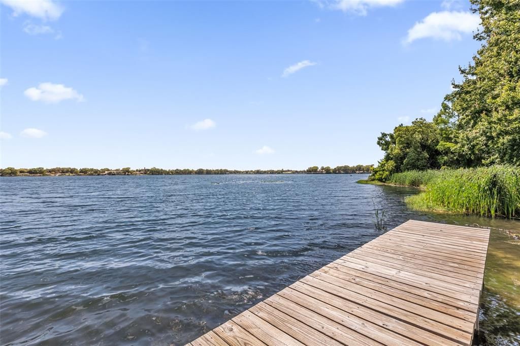 For Sale: $395,000 (2 beds, 2 baths, 1428 Square Feet)