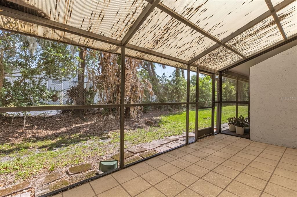 For Sale: $395,000 (2 beds, 2 baths, 1428 Square Feet)