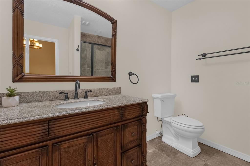 For Sale: $395,000 (2 beds, 2 baths, 1428 Square Feet)