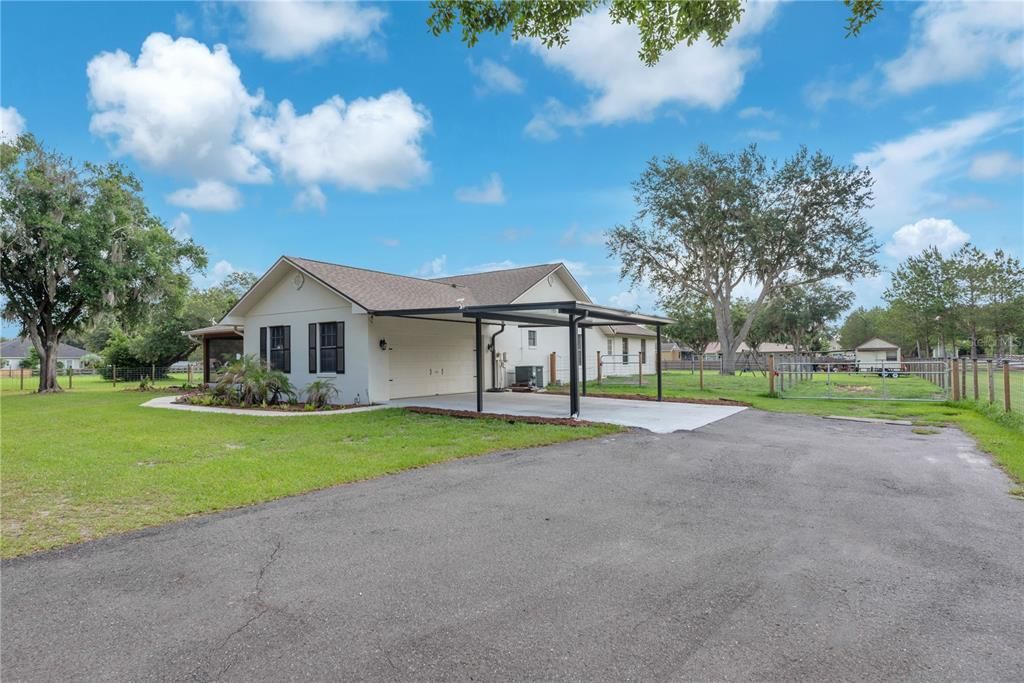 For Sale: $559,000 (3 beds, 2 baths, 2361 Square Feet)