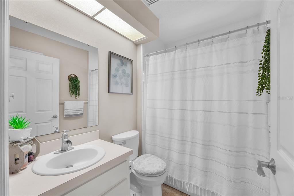 For Sale: $559,000 (3 beds, 2 baths, 2361 Square Feet)