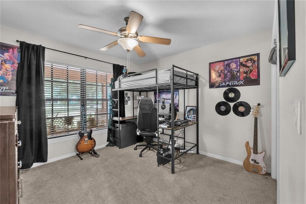 For Sale: $559,000 (3 beds, 2 baths, 2361 Square Feet)
