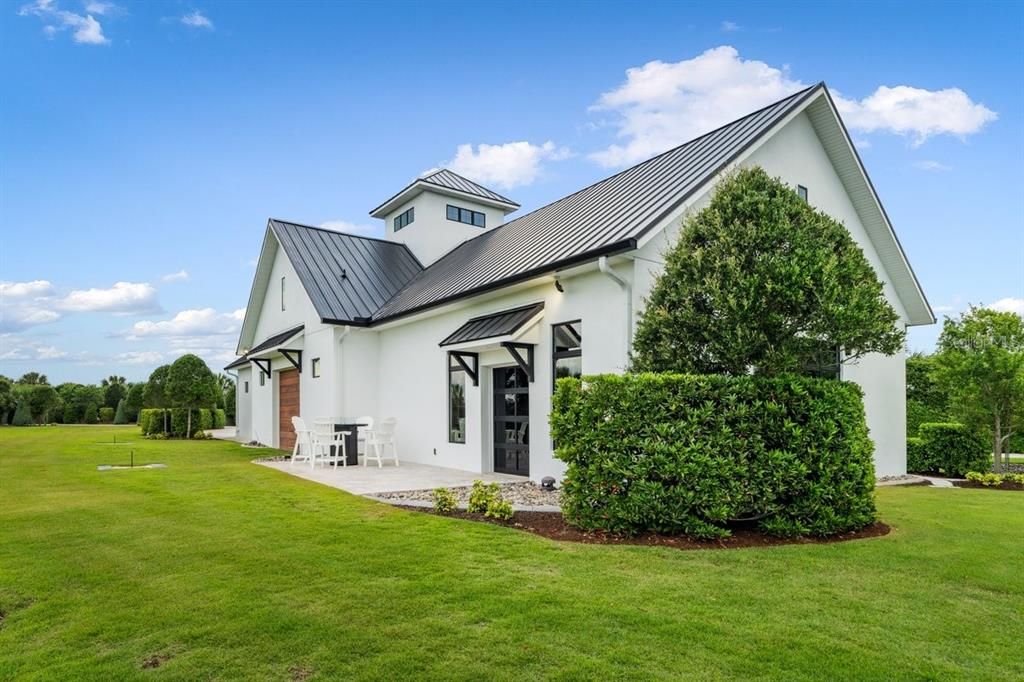 For Sale: $5,500,000 (5 beds, 6 baths, 6201 Square Feet)