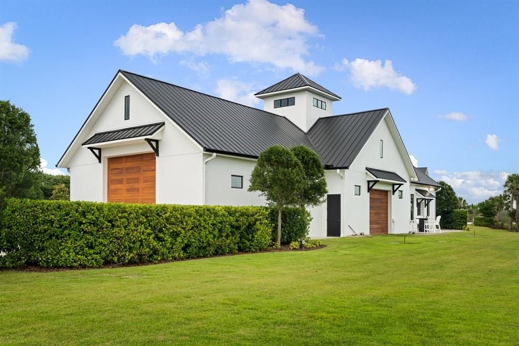 For Sale: $5,500,000 (5 beds, 6 baths, 6201 Square Feet)