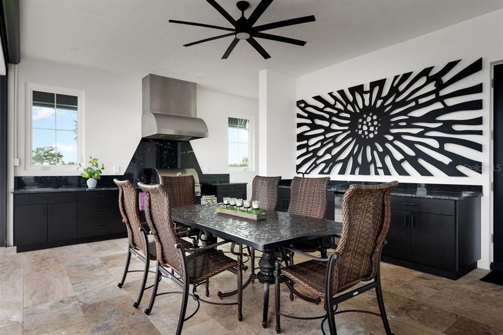 For Sale: $5,500,000 (5 beds, 6 baths, 6201 Square Feet)