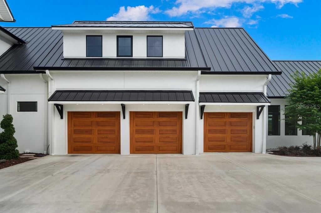 For Sale: $5,500,000 (5 beds, 6 baths, 6201 Square Feet)