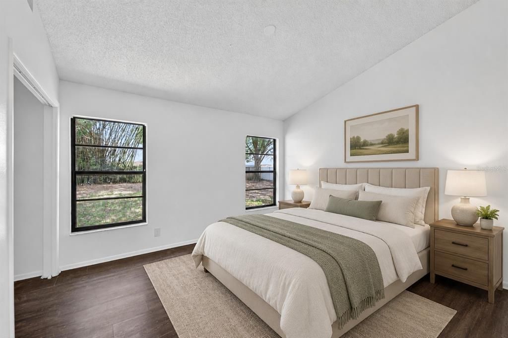 Activo con contrato: $329,900 (3 camas, 2 baños, 1306 Pies cuadrados)