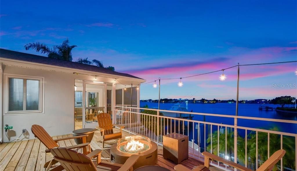 For Sale: $2,525,000 (8 beds, 4 baths, 3943 Square Feet)