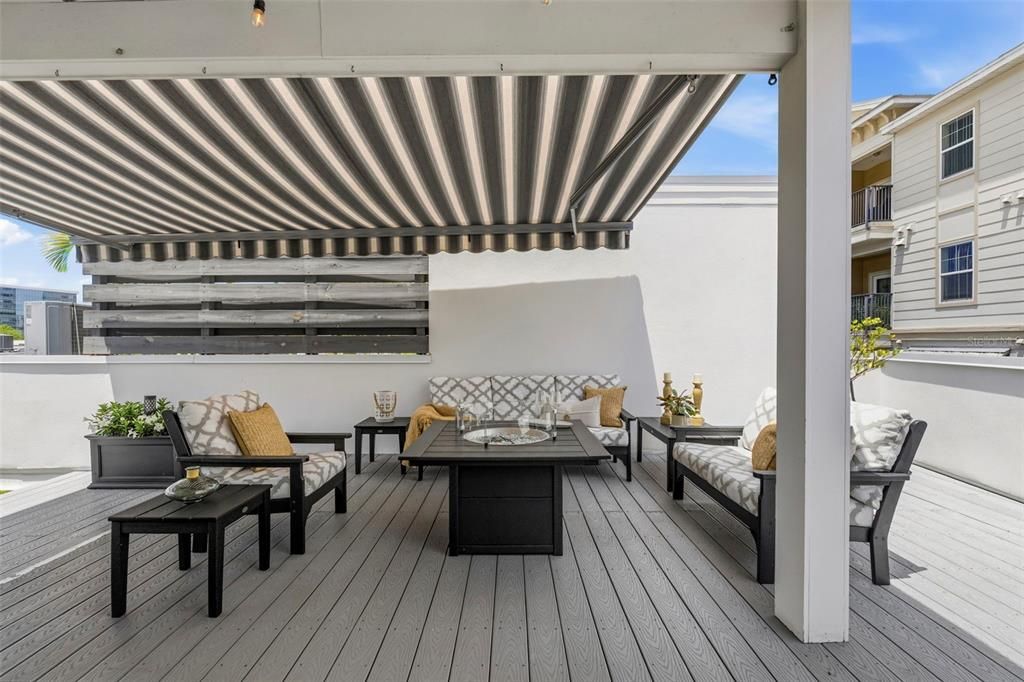 En Venta: $1,500,000 (3 camas, 3 baños, 2653 Pies cuadrados)
