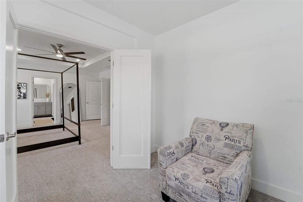 En Venta: $815,000 (4 camas, 3 baños, 3362 Pies cuadrados)