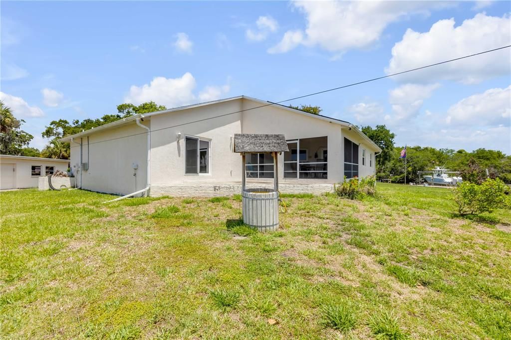 For Sale: $975,000 (3 beds, 2 baths, 2259 Square Feet)