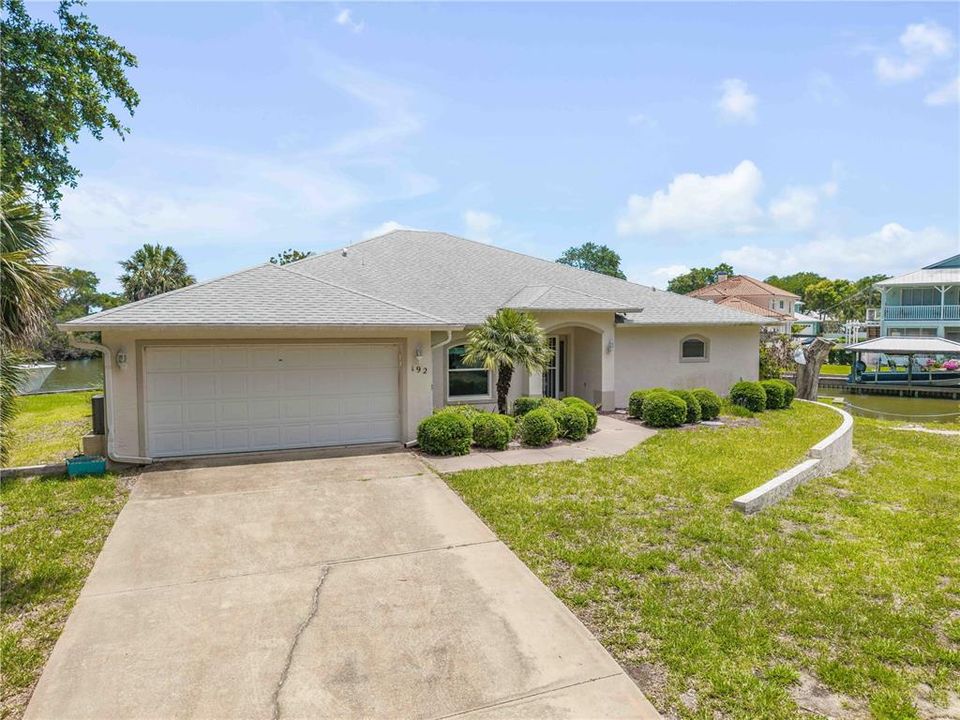 For Sale: $975,000 (3 beds, 2 baths, 2259 Square Feet)